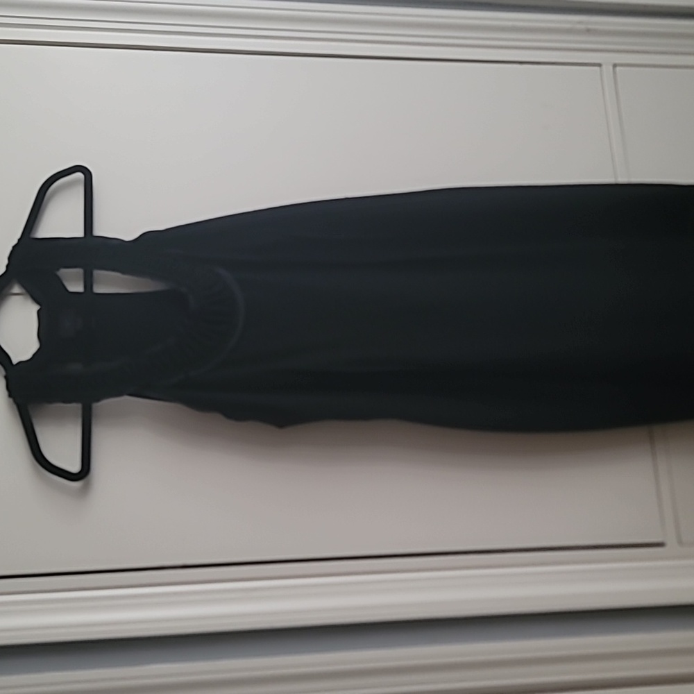 Beautiful black wood stretch waisted  halter sleevless